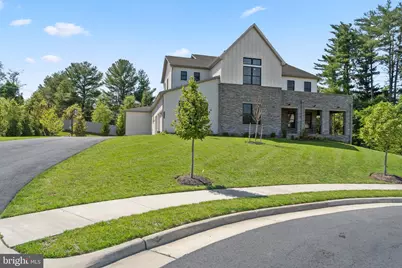1350 Tate Modern Lane, Great Falls, VA 22066 - Photo 3