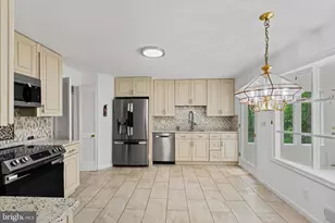 3713 Chanel Rd, Annandale, VA 22003 - Photo 19