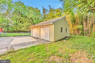 3307 Beechtree Ln, Falls Church, VA 22042 - Photo 25