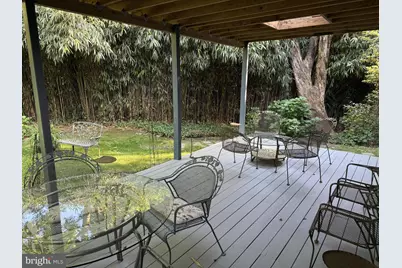 2111 Mason Hill Drive, Alexandria, VA 22306 - Photo 3