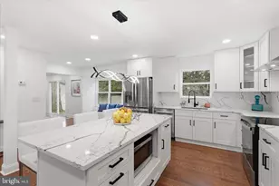 4773 Farndon Ct, Fairfax, VA 22032 - Photo 7