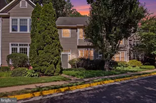 1213 Weatherstone Ct, Reston, VA 20194 - Photo 1