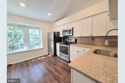 3431 Lakeside View Drive #15-4, Falls Church, VA 22041 - Photo 9