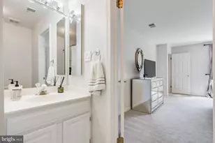 1289 Middleton Ct, Vienna, VA 22182 - Photo 21