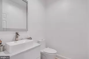 1289 Middleton Ct, Vienna, VA 22182 - Photo 21