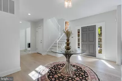 1289 Middleton Court, Vienna, VA 22182 - Photo 3