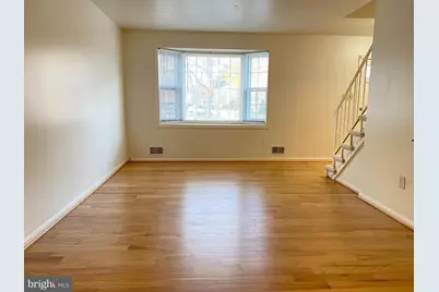6802 Dina Leigh Court, Springfield, VA 22153 - Photo 9