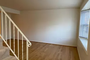 6802 Dina Leigh Ct, Springfield, VA 22153 - Photo 5