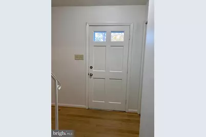 6802 Dina Leigh Court, Springfield, VA 22153 - Photo 3