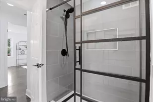 2215 Farrington Ave, Alexandria, VA 22303 - Photo 15
