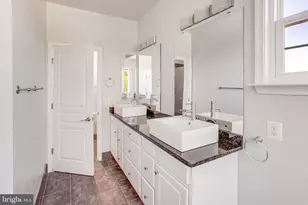 9205 Haines Dr, Lorton, VA 22079 - Photo 17