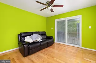 3419 Beechcraft Dr, Alexandria, VA 22306 - Photo 17