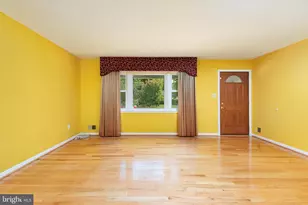 3419 Beechcraft Dr, Alexandria, VA 22306 - Photo 7