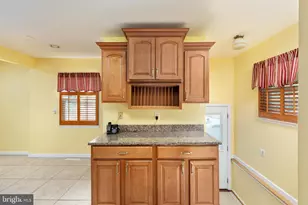 3419 Beechcraft Dr, Alexandria, VA 22306 - Photo 13