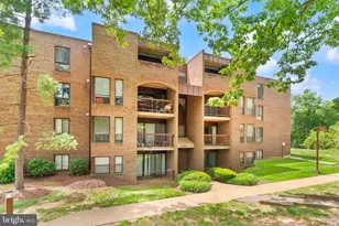 11200 Chestnut Grove Square, Reston, VA 20190 - Photo 1