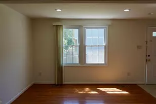 8179 Curving Creek Ct, Springfield, VA 22153 - Photo 9