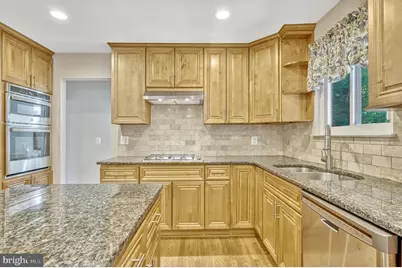 5021 Fleming Drive, Annandale, VA 22003 - Photo 19
