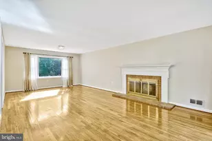 5021 Fleming Dr, Annandale, VA 22003 - Photo 11