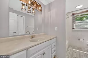 9501 Ironmaster Dr, Burke, VA 22015 - Photo 23