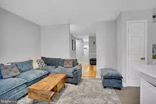 12300 Quiet Hollow Ct, Fairfax, VA 22033 - Photo 13