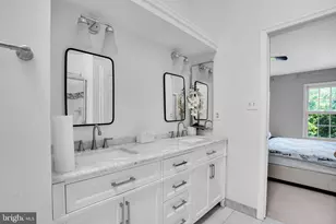 12300 Quiet Hollow Ct, Fairfax, VA 22033 - Photo 25