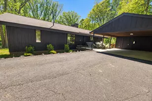 10236 Lawyers Rd, Vienna, VA 22181 - Photo 3