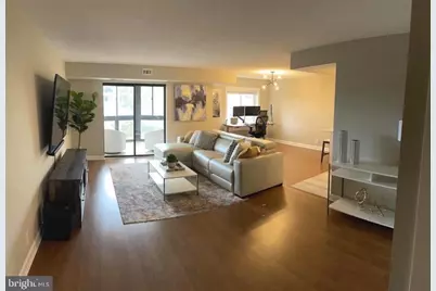 8340 Greensboro Drive #518, McLean, VA 22102 - Photo 5