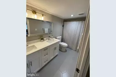 8340 Greensboro Drive #518, McLean, VA 22102 - Photo 19