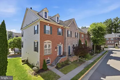 4677 Carisbrooke Lane, Fairfax, VA 22030 - Photo 3