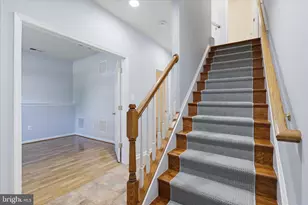 4677 Carisbrooke Ln, Fairfax, VA 22030 - Photo 27