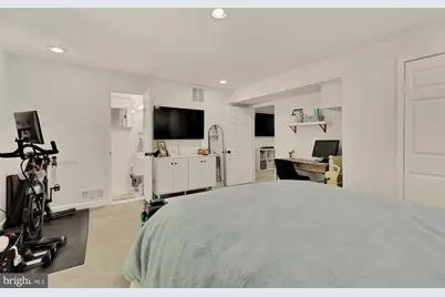 11170 Forest Edge Drive, Reston, VA 20190 - Photo 31