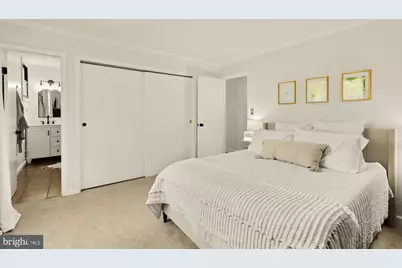 11170 Forest Edge Drive, Reston, VA 20190 - Photo 17
