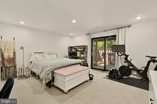 11170 Forest Edge Dr, Reston, VA 20190 - Photo 29