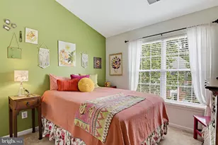 1212 Wild Hawthorn Way, Reston, VA 20194 - Photo 29