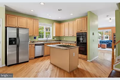 1212 Wild Hawthorn Way, Reston, VA 20194 - Photo 15