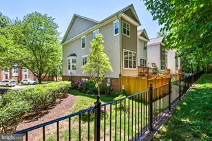 1212 Wild Hawthorn Way, Reston, VA 20194 - Photo 39
