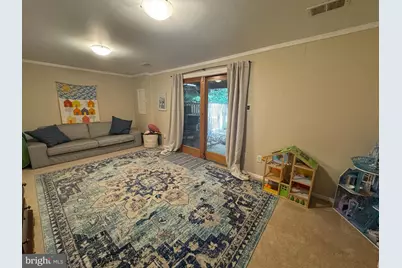5737 Walnut Wood Lane, Burke, VA 22015 - Photo 9
