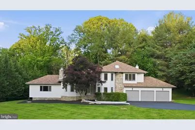 905 Falls Bridge Lane, Great Falls, VA 22066 - Photo 1