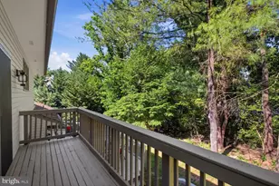 905 Falls Bridge Ln, Great Falls, VA 22066 - Photo 29