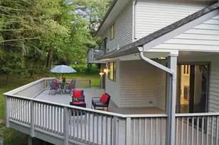 905 Falls Bridge Ln, Great Falls, VA 22066 - Photo 21