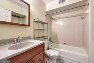 11306 Geddys Ct, Reston, VA 20191 - Photo 17