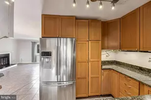 11306 Geddys Ct, Reston, VA 20191 - Photo 9