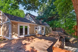 11306 Geddys Ct, Reston, VA 20191 - Photo 3