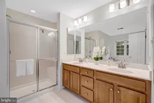 104 Herndon Mills Circle, Herndon, VA 20170 - Photo 33