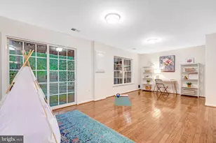 104 Herndon Mills Circle, Herndon, VA 20170 - Photo 41