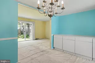 226 Commons Dr NW, Vienna, VA 22180 - Photo 11