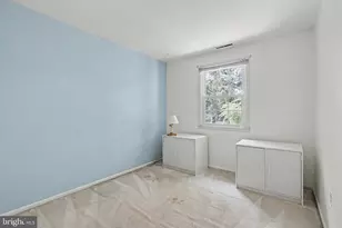226 Commons Dr NW, Vienna, VA 22180 - Photo 17
