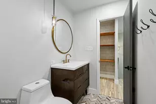 2105 Glencourse Ln, Reston, VA 20191 - Photo 41