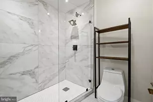 2105 Glencourse Ln, Reston, VA 20191 - Photo 33