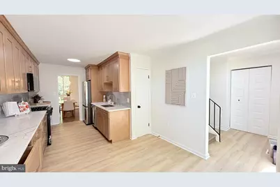 4933 Oriskany Drive, Annandale, VA 22003 - Photo 3